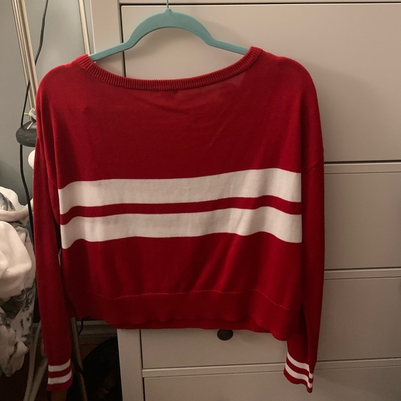Red and white striped sweater - Picture 4 of 4